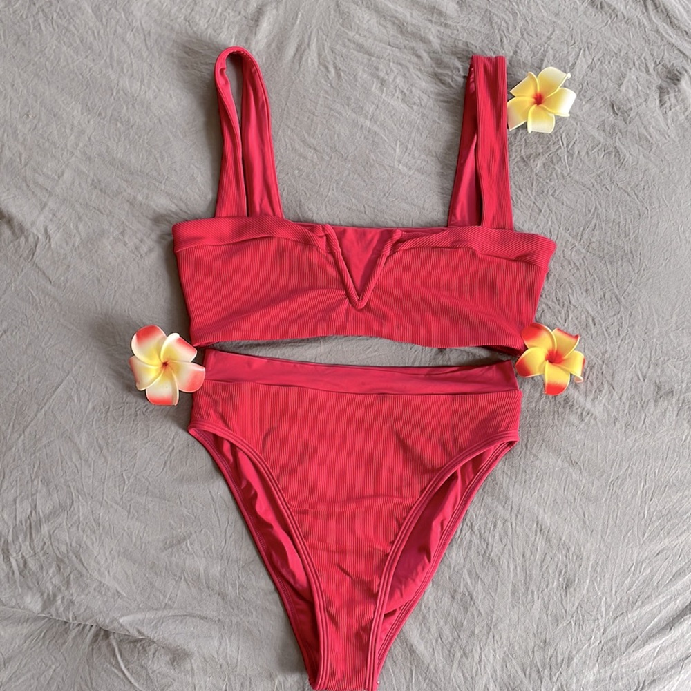 L * Space high rise bikini set in Medium color Red